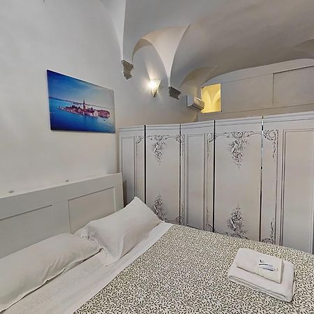 רומא Navona & Castel Sant'Angelo Whole Holiday Apartment Da Pamino & Priscilla מראה חיצוני תמונה