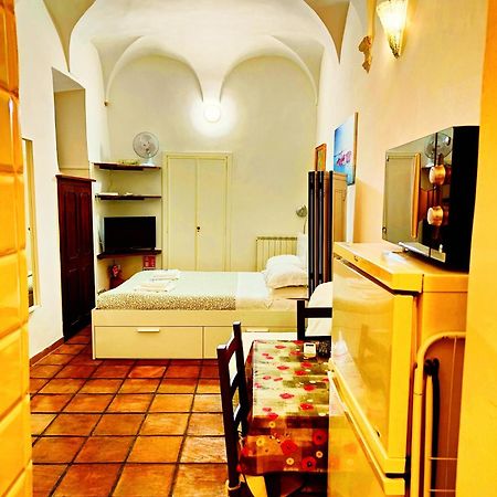 רומא Navona & Castel Sant'Angelo Whole Holiday Apartment Da Pamino & Priscilla מראה חיצוני תמונה